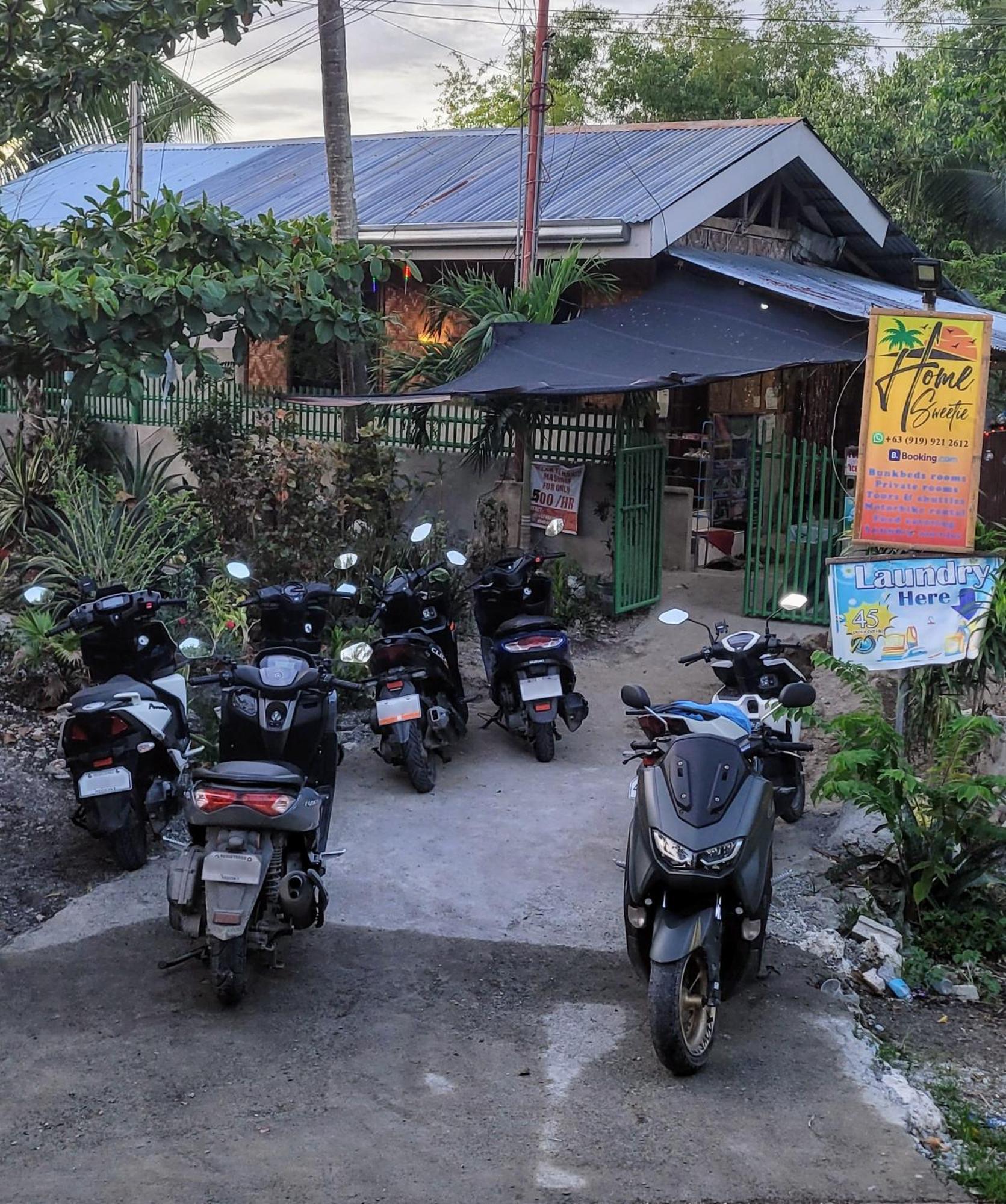 Home Sweetie Homestay & Bunkbeds Moalboal Esterno foto