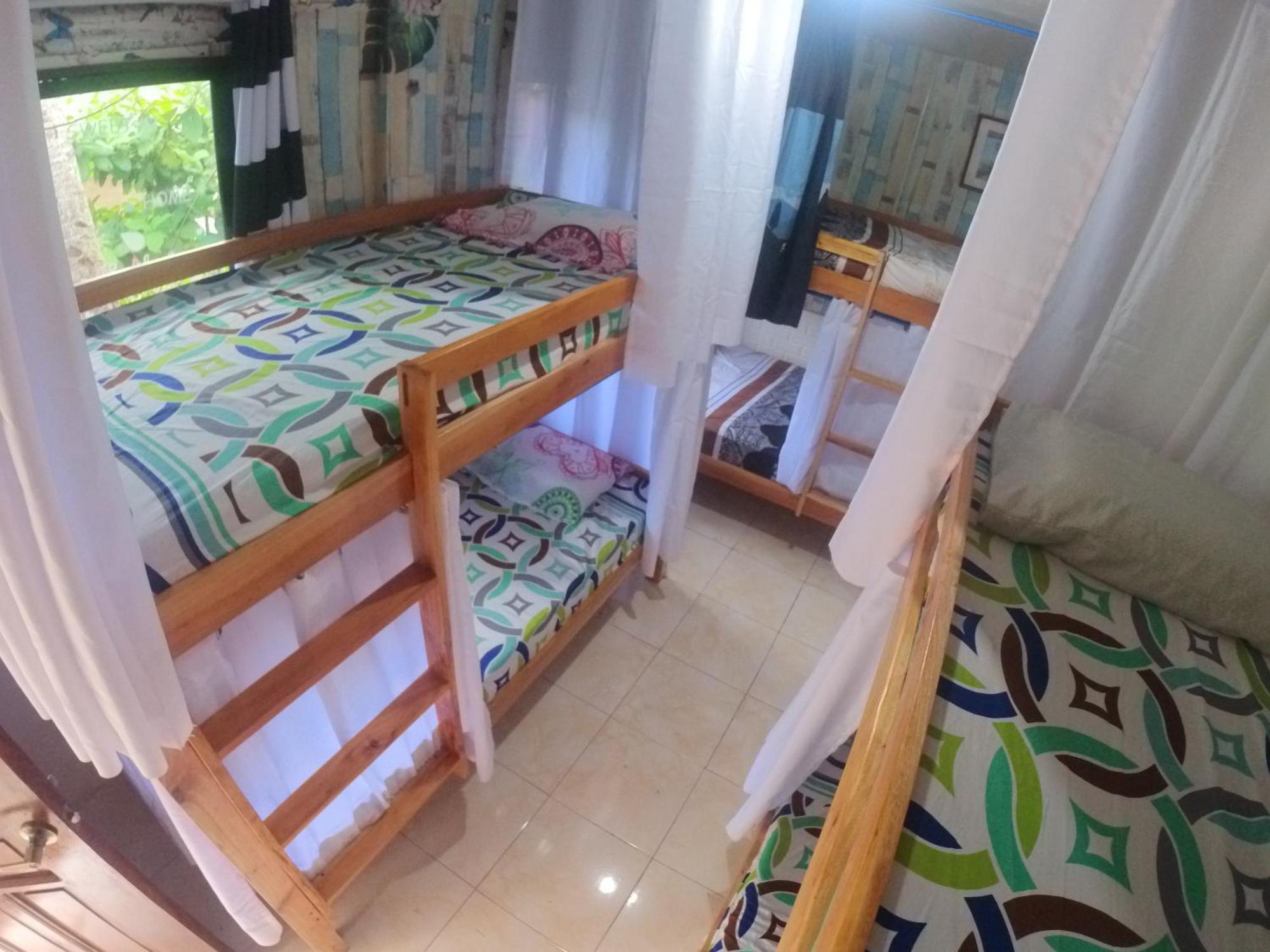 Home Sweetie Homestay & Bunkbeds Moalboal Esterno foto